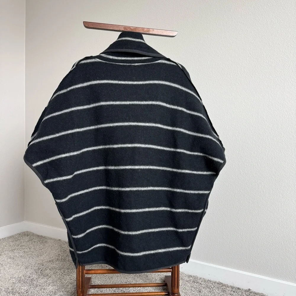 Free People Wool-Blend Striped Cape Coat – Black/Grey – XS (Oversized, Fits S–M) - Picture 13 of 16